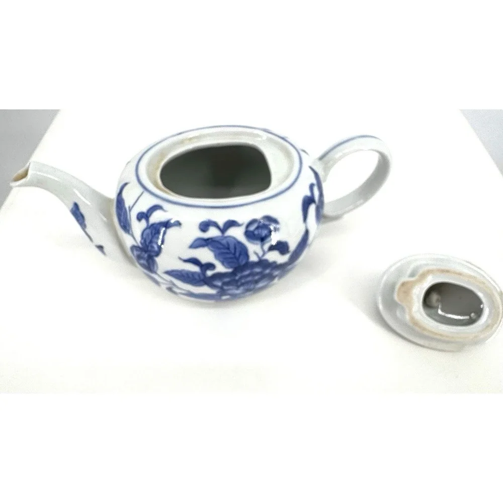 Andrea By Sadek elegant blue